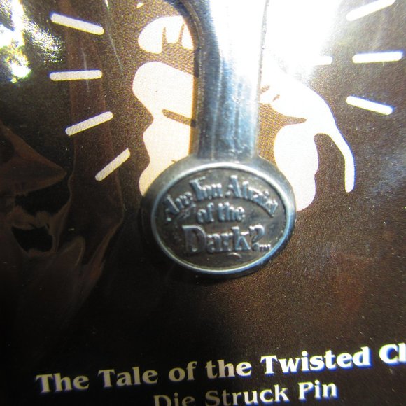 Are You Afraid Of The Dark Tale Of The Twisted Claw Pin 2020 Nick Box EXCLUSIVE - Picture 3 of 6